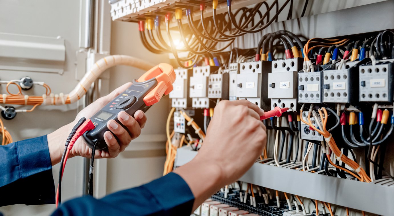 Electrician tax services Queens NY — Arrieta Tax